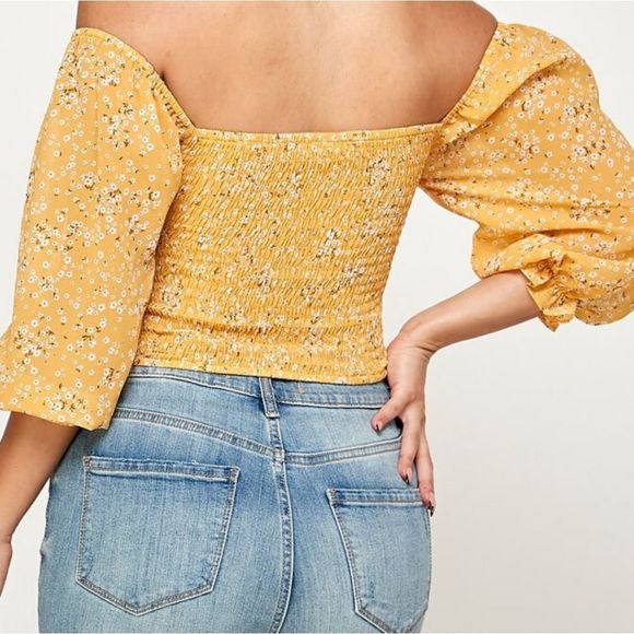 Sexy Yellow Flower Crop Top Front Lined - Picture 2 of 3